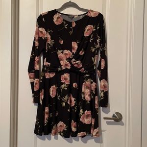 Lily Rose Floral Long Sleeve Dress